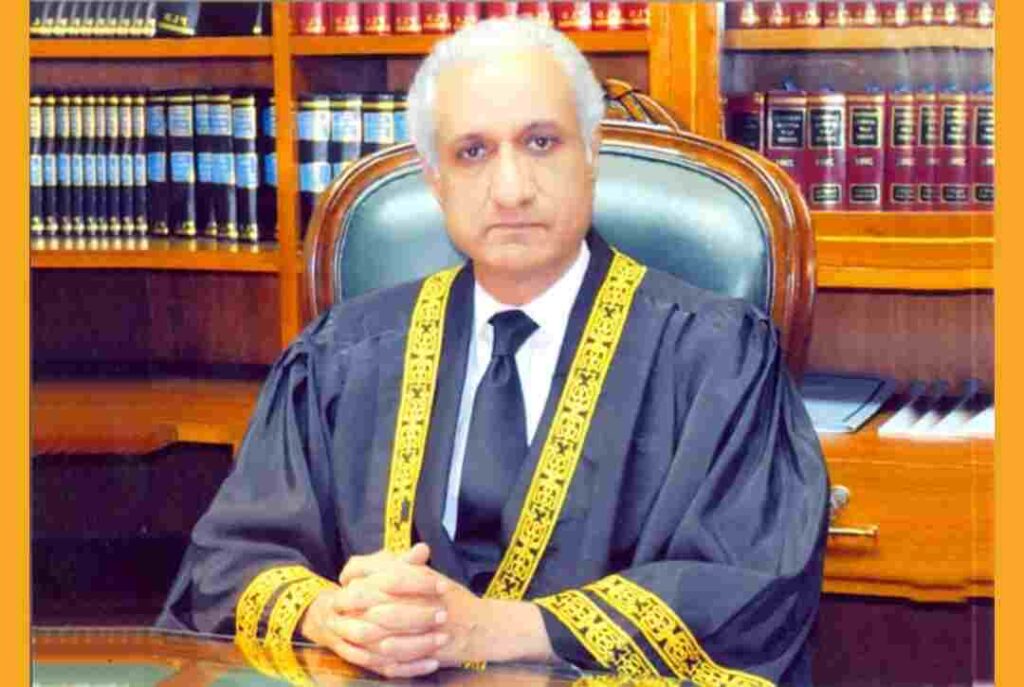 In a startling turn of events, Justice Ijazul Ahsan of Supreme Court of Pakistan has submitted his resignation, relinquishing his judicial